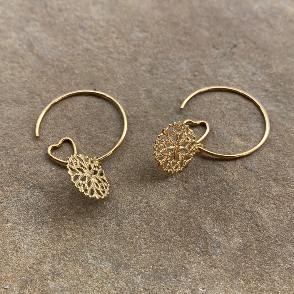 Gold hoop earrings wire pierced heart detail
